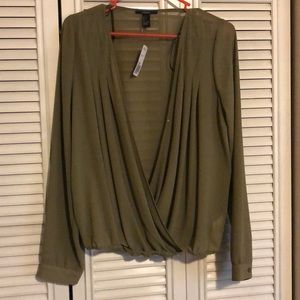 Brand new - never worn- Forever 21 top
